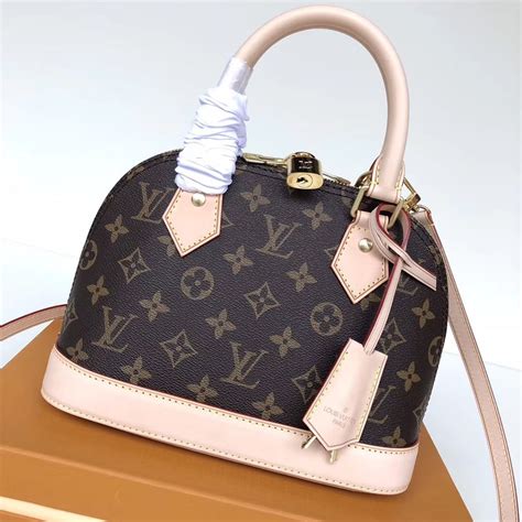 borsa louis vuitton a quadratiji|Louis Vuitton alma bb.